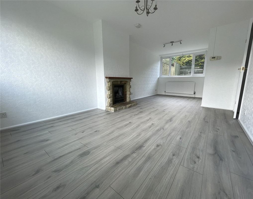 2 bedroom house, Church Street, Emley HD8