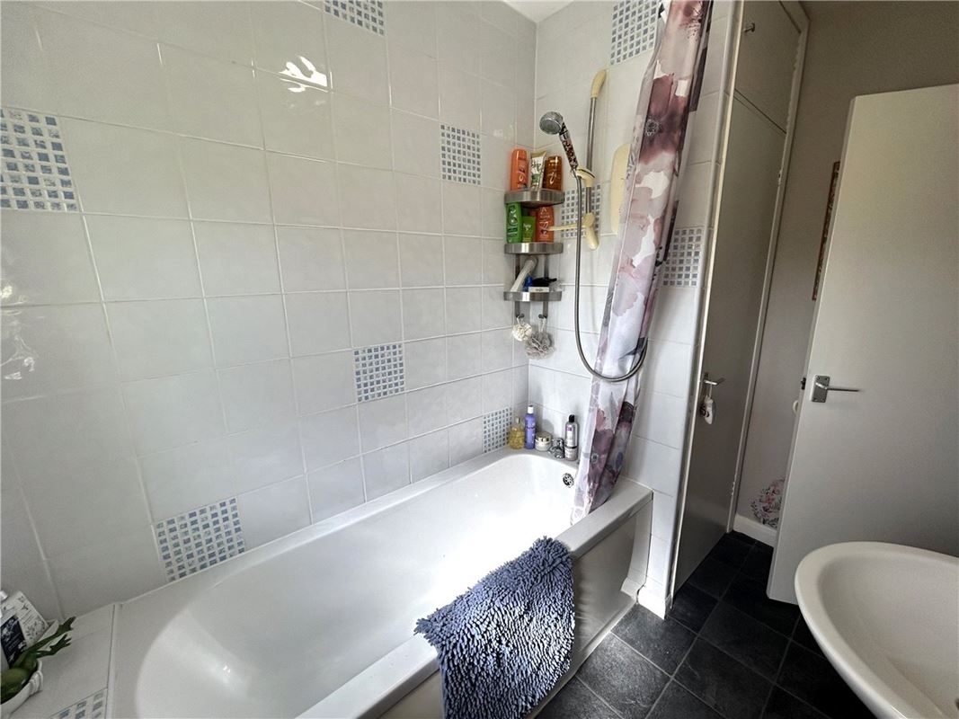 2 bedroom house, 12 Cana Lane, Marton Le Moor HG4