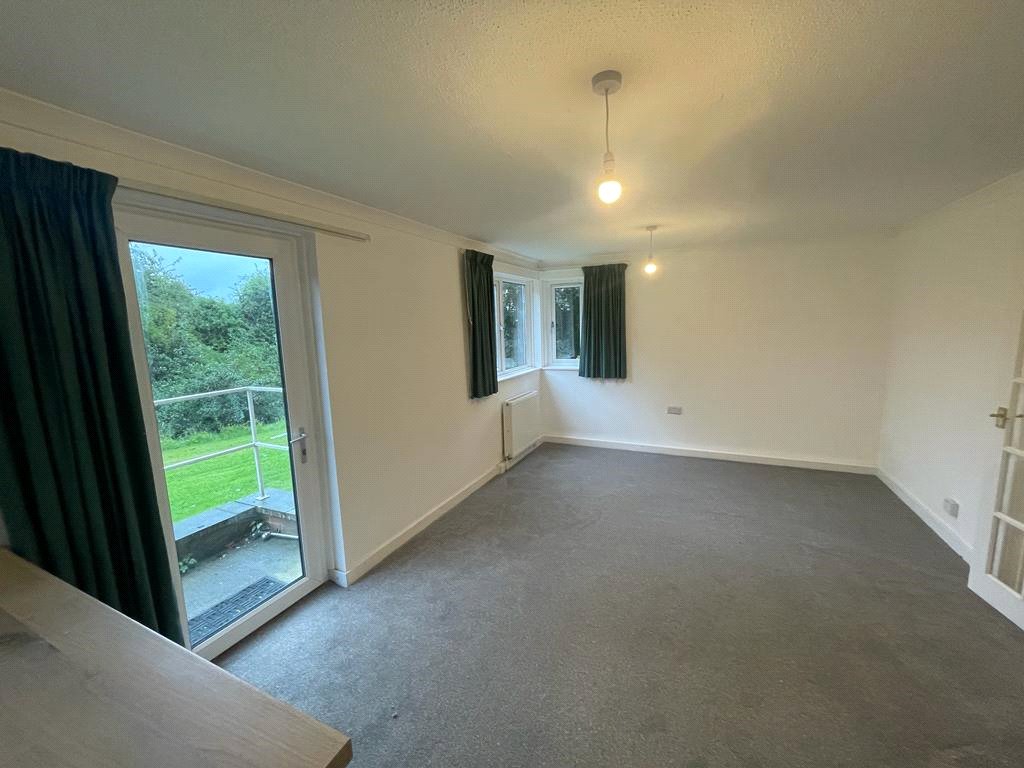 2 bedroom flat, The Knoll, Palace Road HG4
