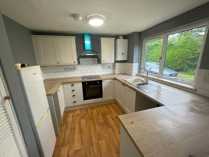 2 bedroom flat, The Knoll, Palace Road HG4