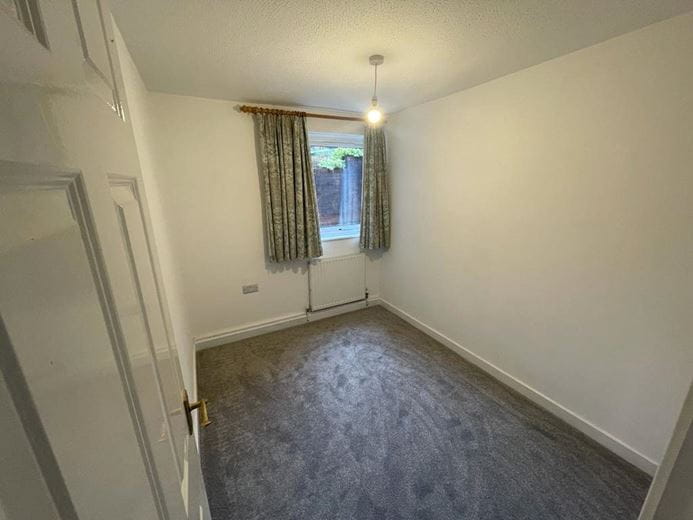 2 bedroom flat, The Knoll, Palace Road HG4