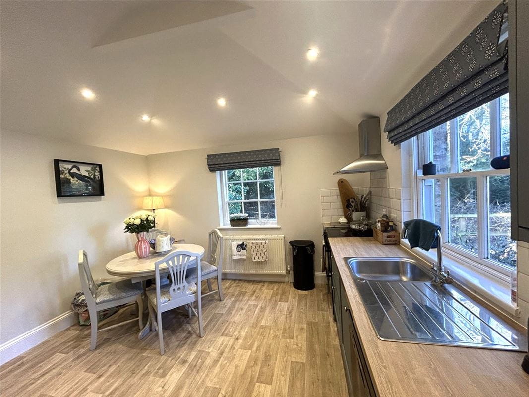 2 bedroom cottage, The Lodges, Skelton-on-Ure HG4