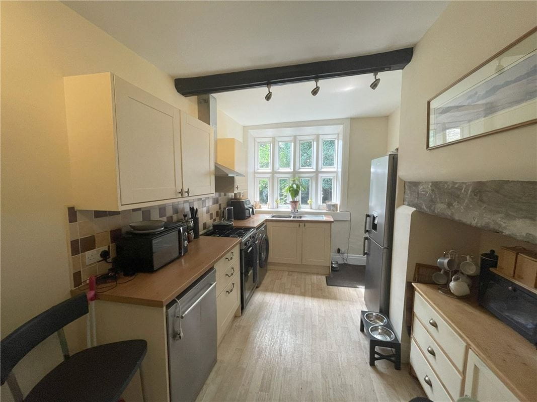 2 bedroom cottage, Nabbs Lane, Slaithwaite HD7