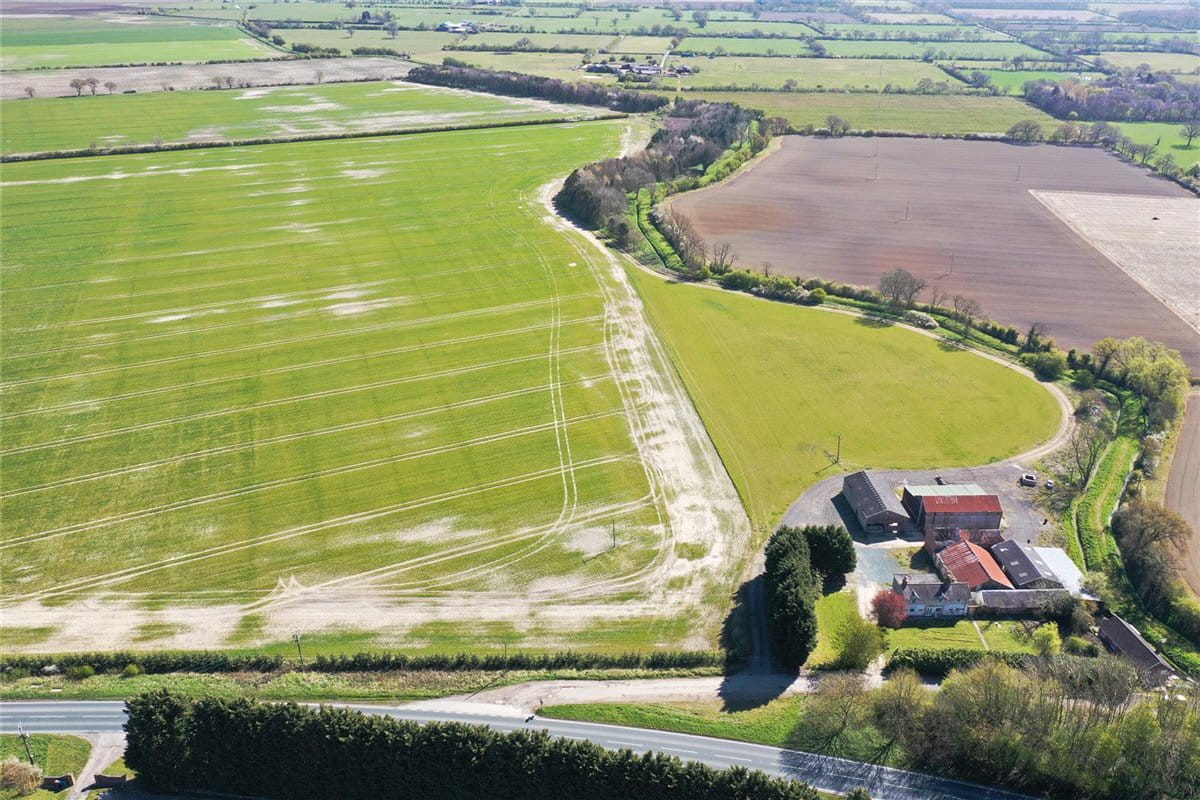 33.8 acres Farm, Holme Road, Spaldington DN14 - Sold