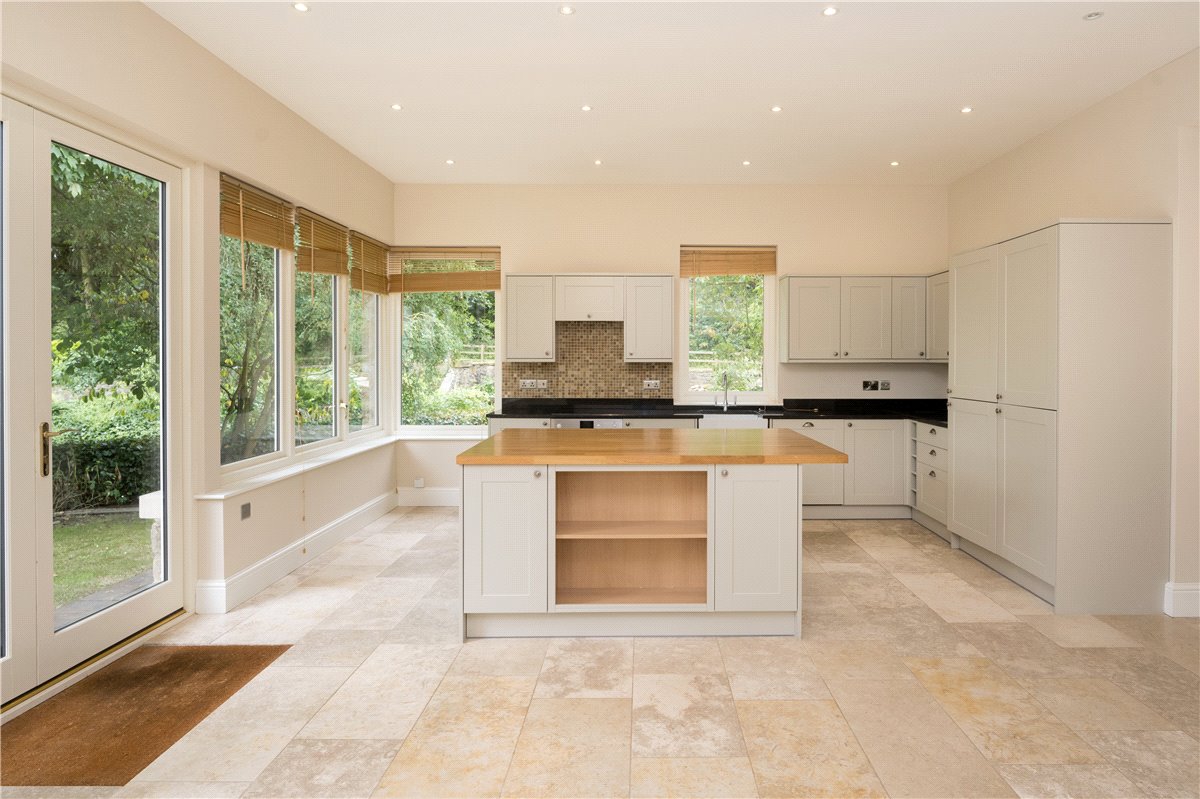 2 bedroom cottage, The Lodge, Hollyhill Road DL8