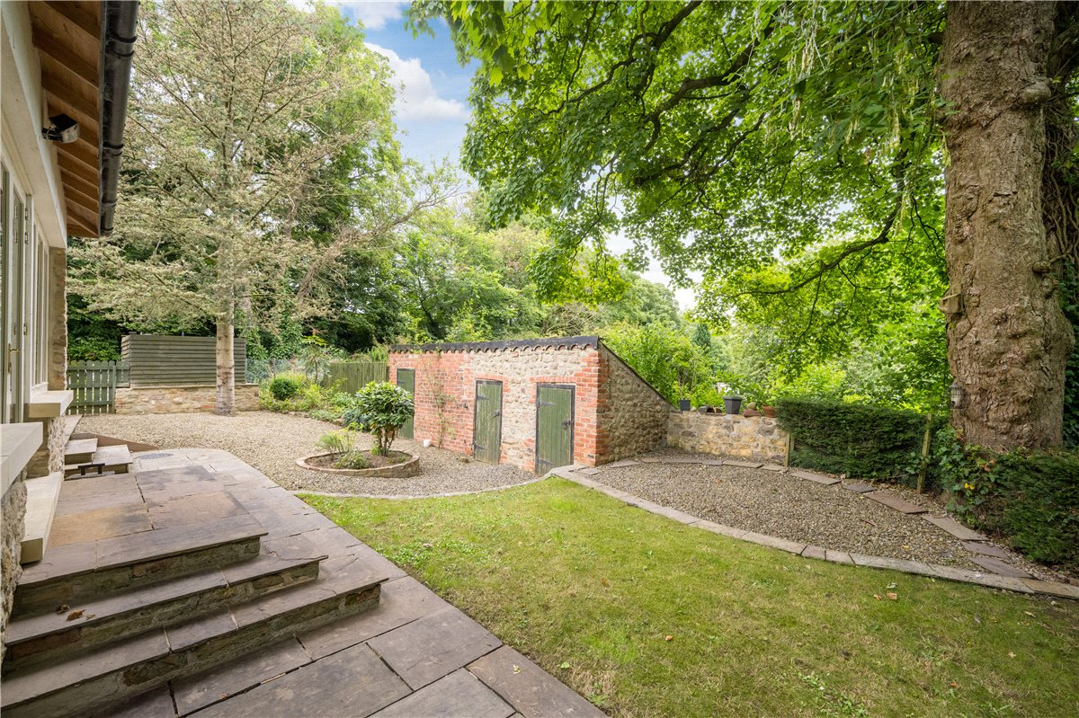 2 bedroom cottage, The Lodge, Hollyhill Road DL8