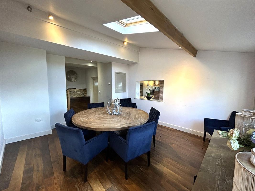 4 bedroom house, Castle Road, Pickering YO18