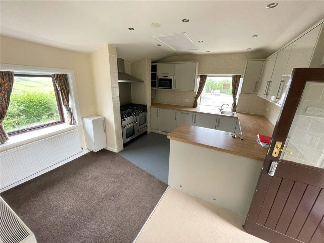  Farm, 1 Copside, Huddersfield HD7 - Available