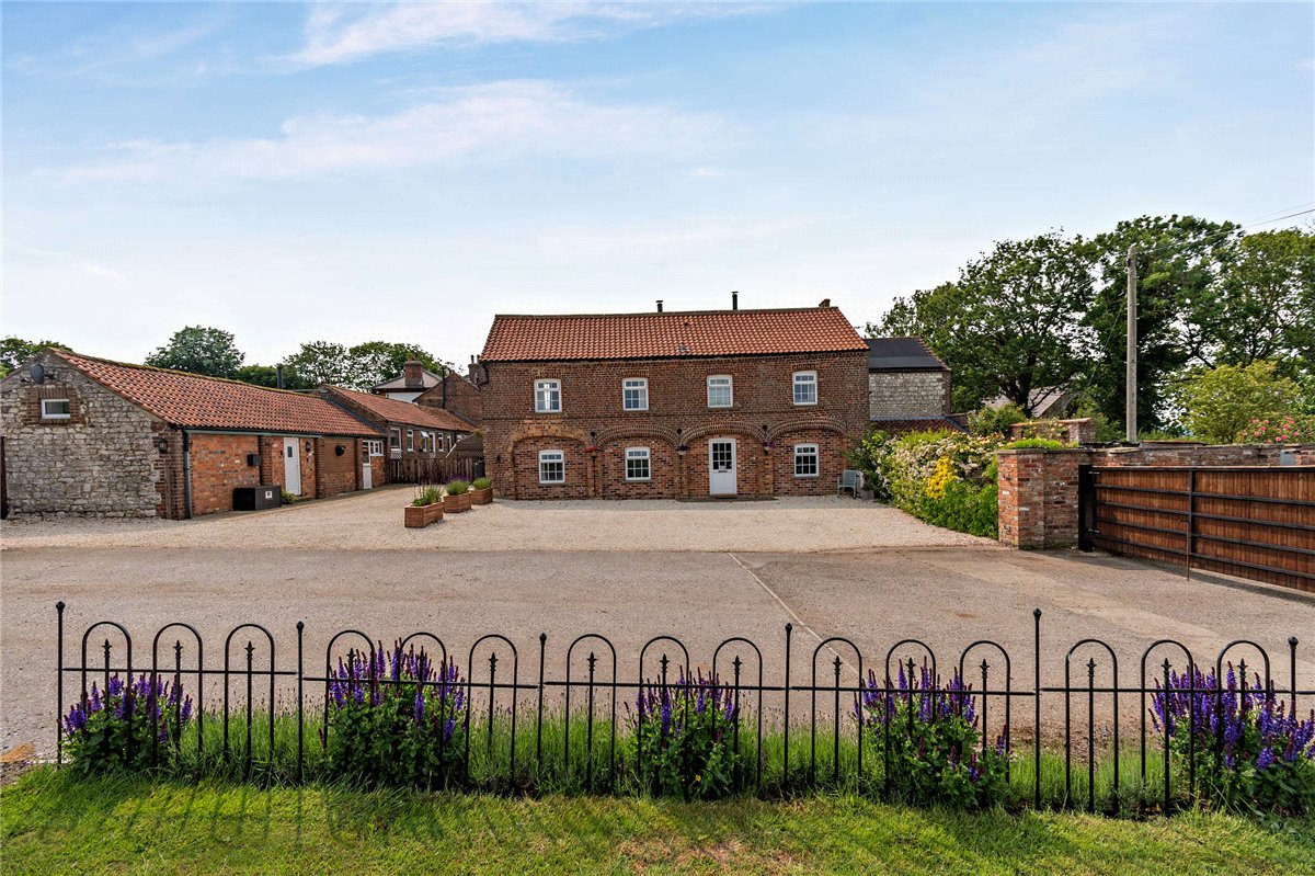  Farm, Wains Lane, Staxton YO12 - Sold STC