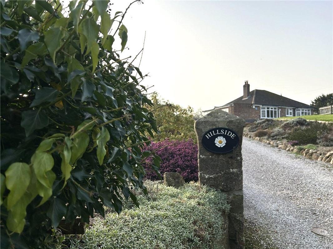 2 bedroom bungalow, Hunsingore, Wetherby LS22 - Available