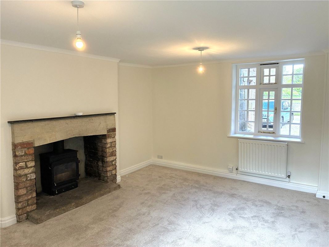2 bedroom house, The Old School House, South Park Lane LS22 - Available