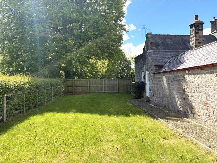 2 bedroom house, The Old School House, South Park Lane LS22 - Available