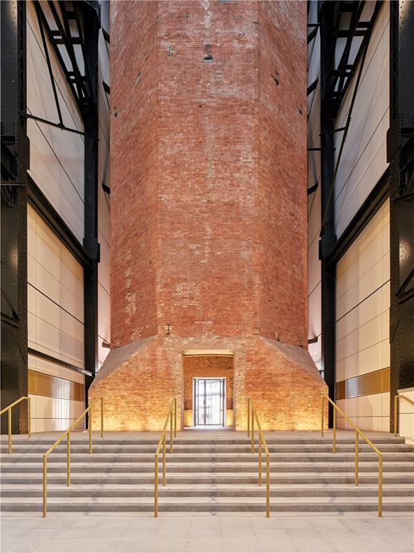 2 bedroom flat, Waterfront Drive, Chelsea Waterfront SW10 - Available