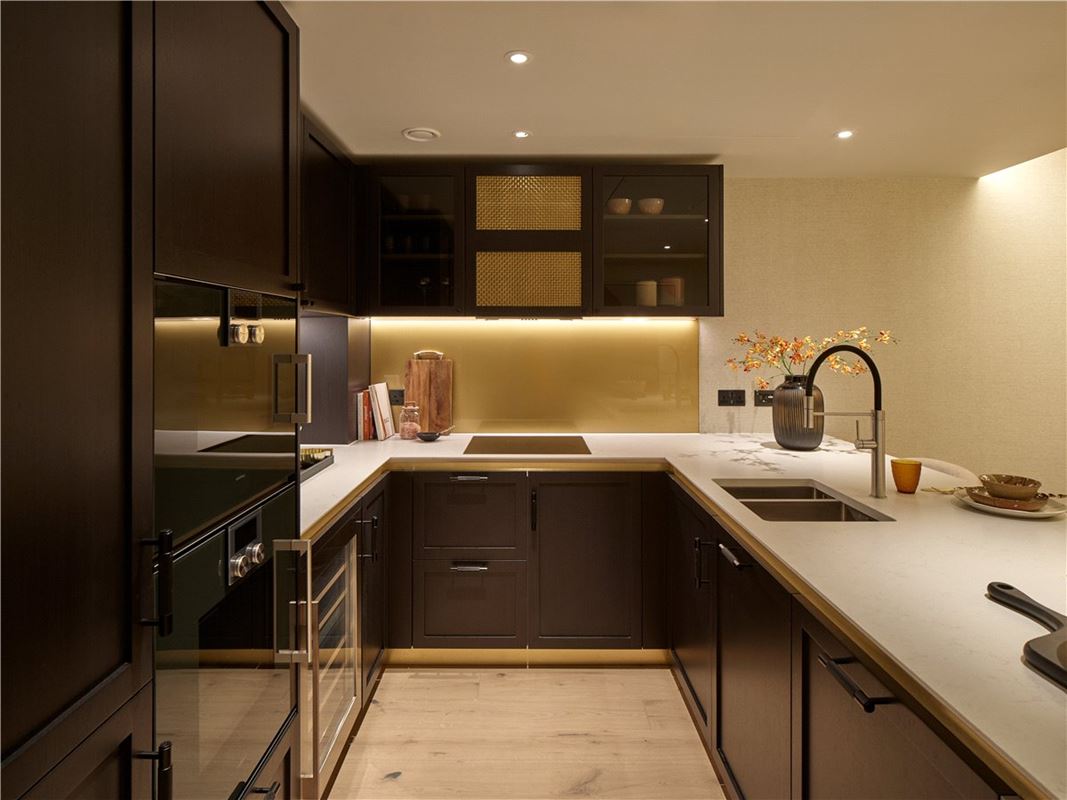 2 bedroom flat, Waterfront Drive, Chelsea Waterfront SW10 - Available