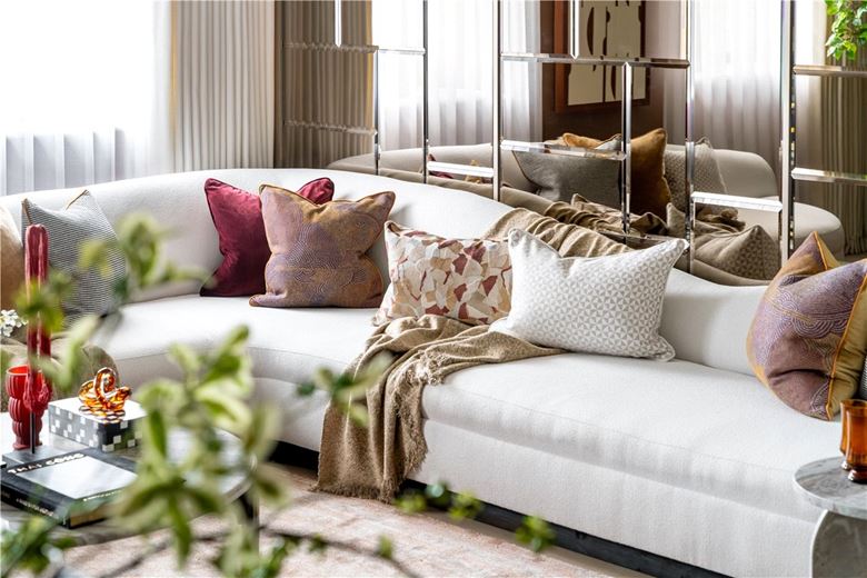 2 bedroom flat, Waterfront Drive, Chelsea Waterfront SW10 - Available