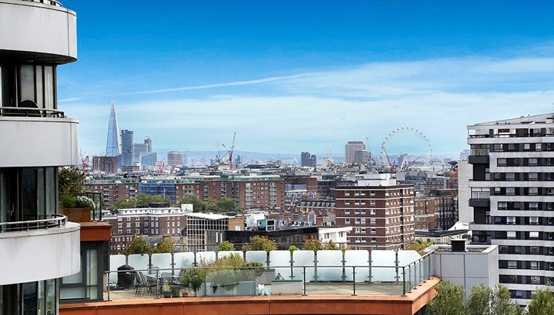 3 bedroom flat, Merchant Square East, London W2 - Available
