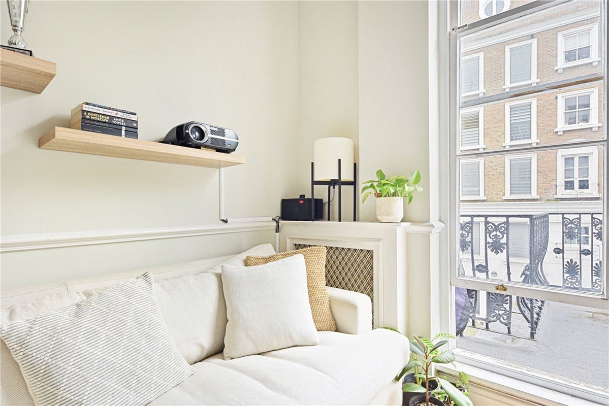 1 bedroom flat, Craven Hill Gardens, Bayswater W2