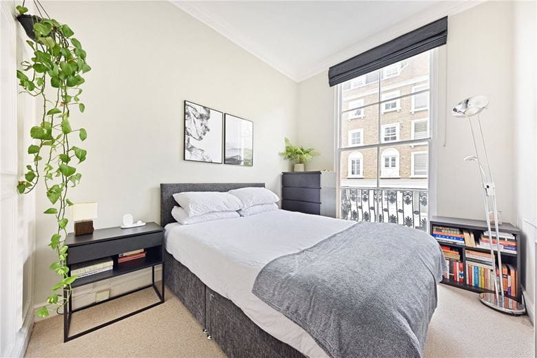 1 bedroom flat, Craven Hill Gardens, Bayswater W2