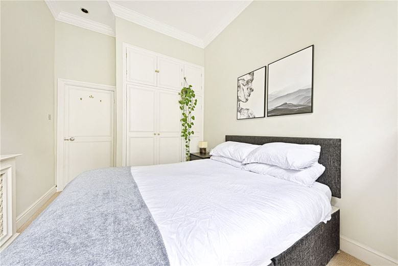 1 bedroom flat, Craven Hill Gardens, Bayswater W2