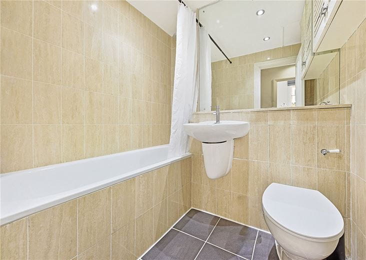 1 bedroom flat, Craven Hill Gardens, Bayswater W2