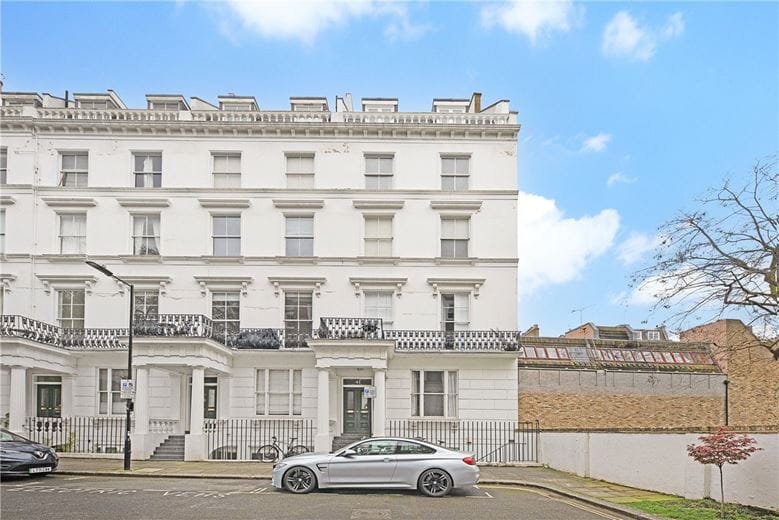 1 bedroom flat, Craven Hill Gardens, Bayswater W2