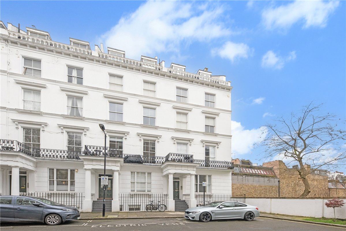 1 bedroom flat, Craven Hill Gardens, Bayswater W2
