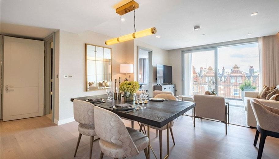 1 bedroom flat, Edgware Road, London W2 - Available