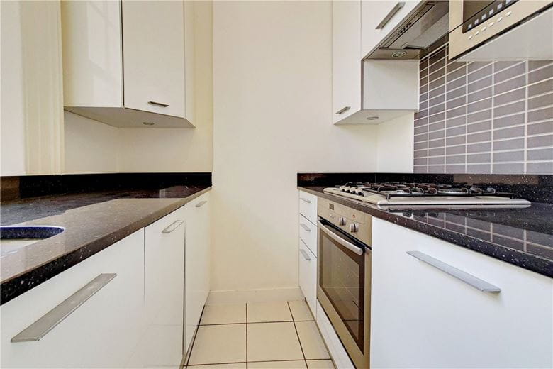 1 bedroom flat, Chesham Place, Belgravia SW1X - Available