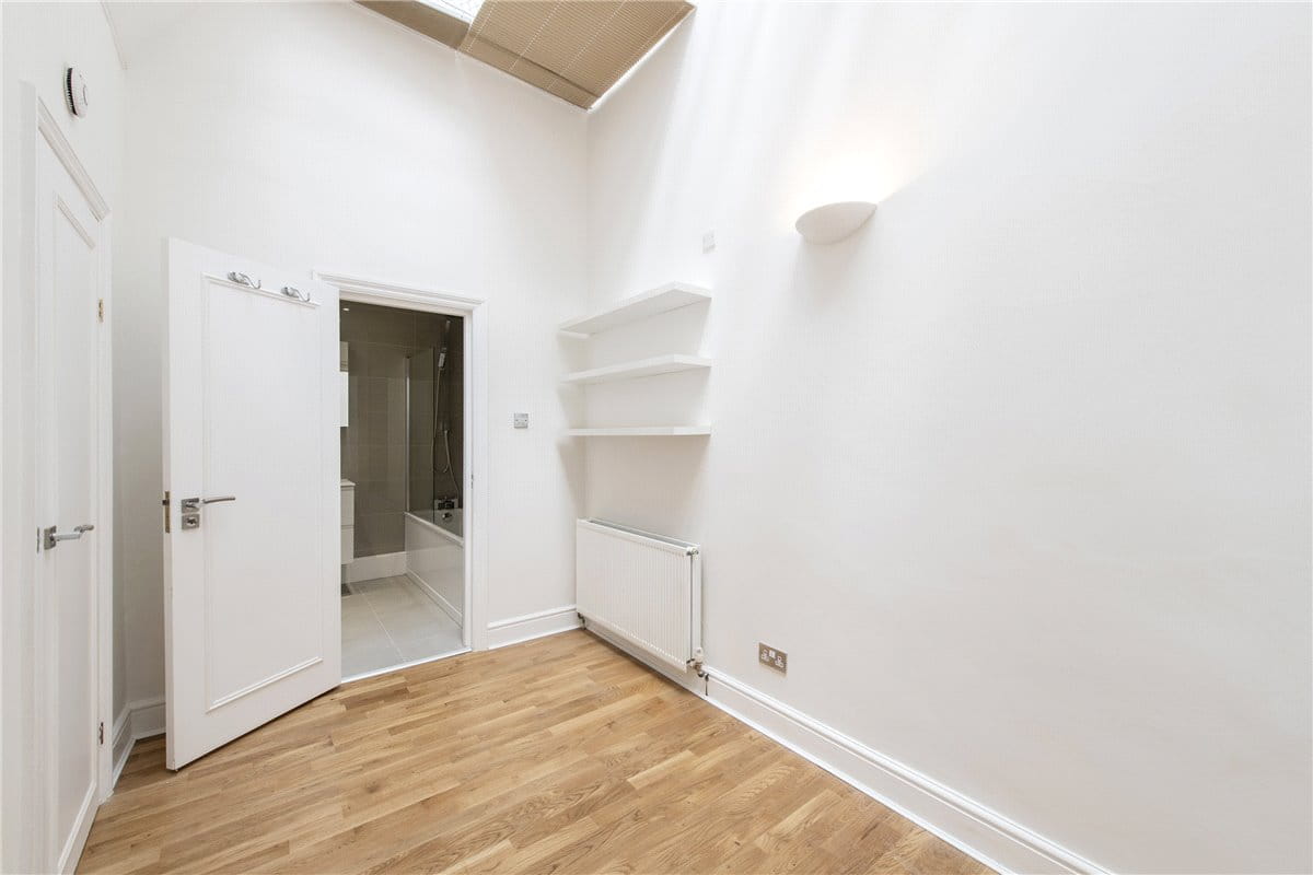 1 bedroom flat, Chesham Place, Belgravia SW1X - Available