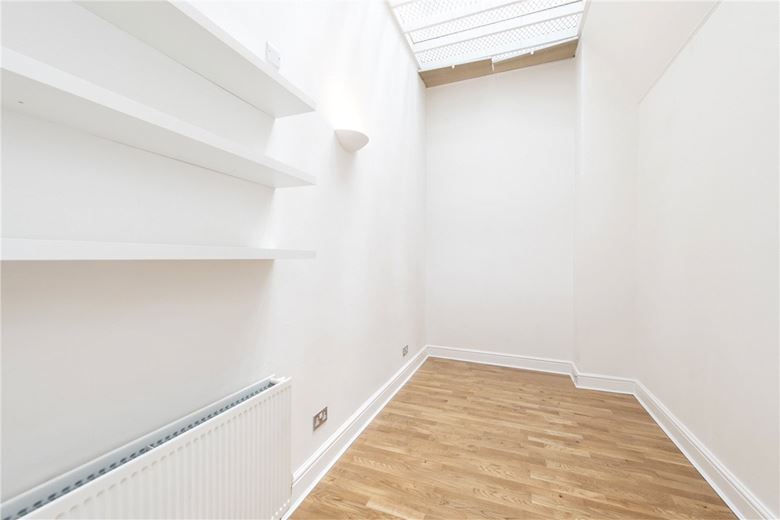 1 bedroom flat, Chesham Place, Belgravia SW1X - Available