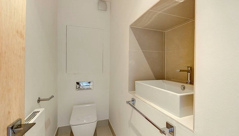 2 bedroom flat, Fulham Road, Chelsea SW3 - Available