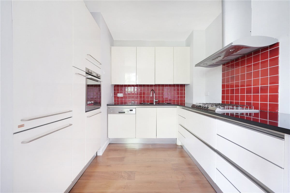 2 bedroom flat, Ovington Square, London SW3 - Available