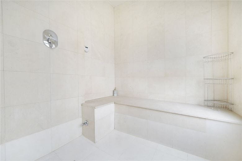 2 bedroom flat, Ovington Square, London SW3 - Available