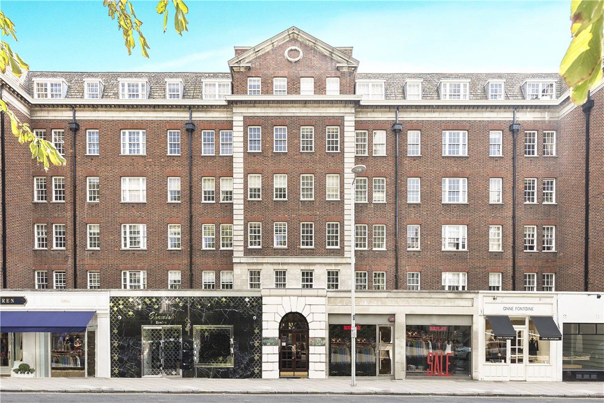 2 bedroom flat, Fulham Road, SW3 - Available