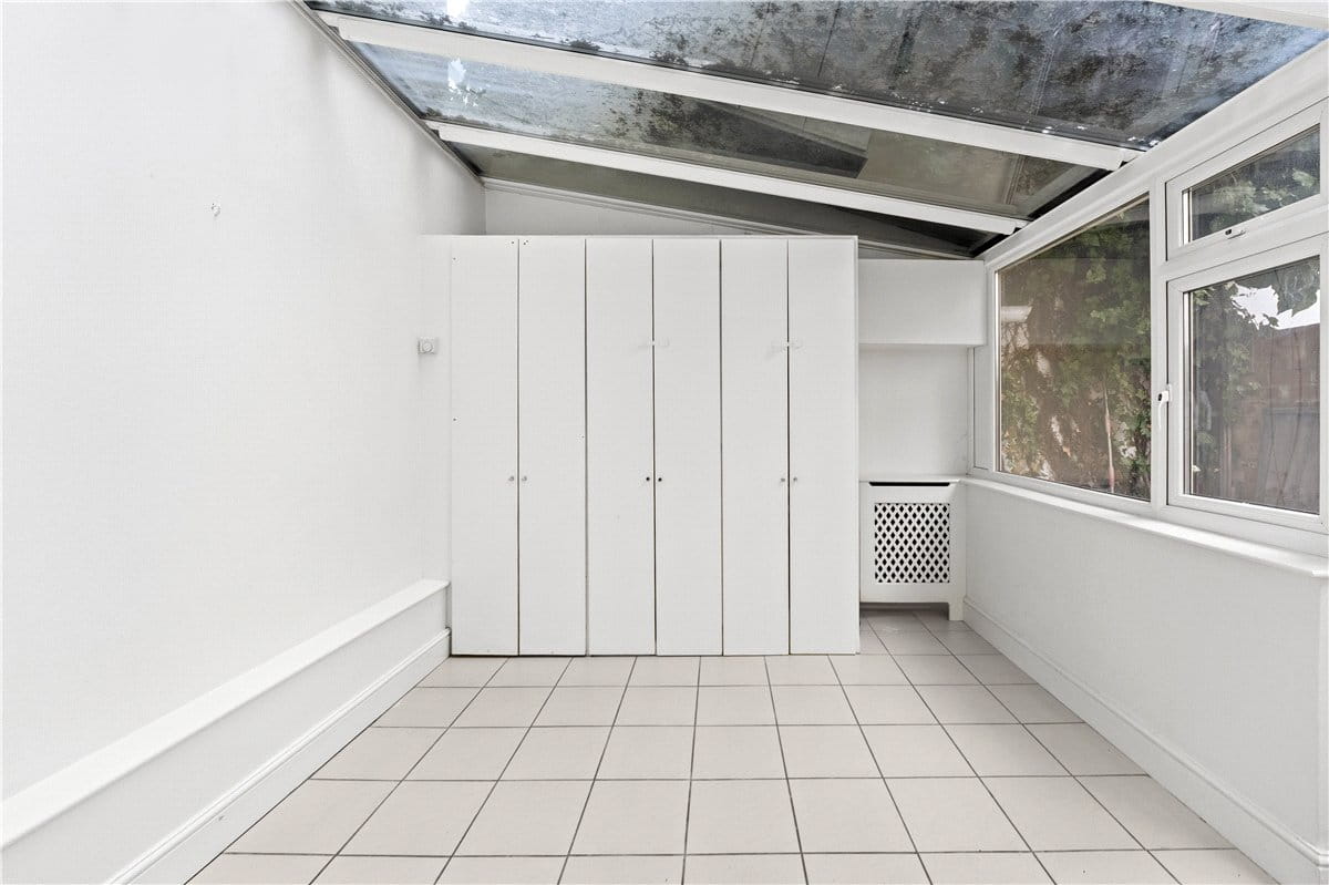 4 bedroom house, Donne Place, Chelsea SW3 - Let Agreed