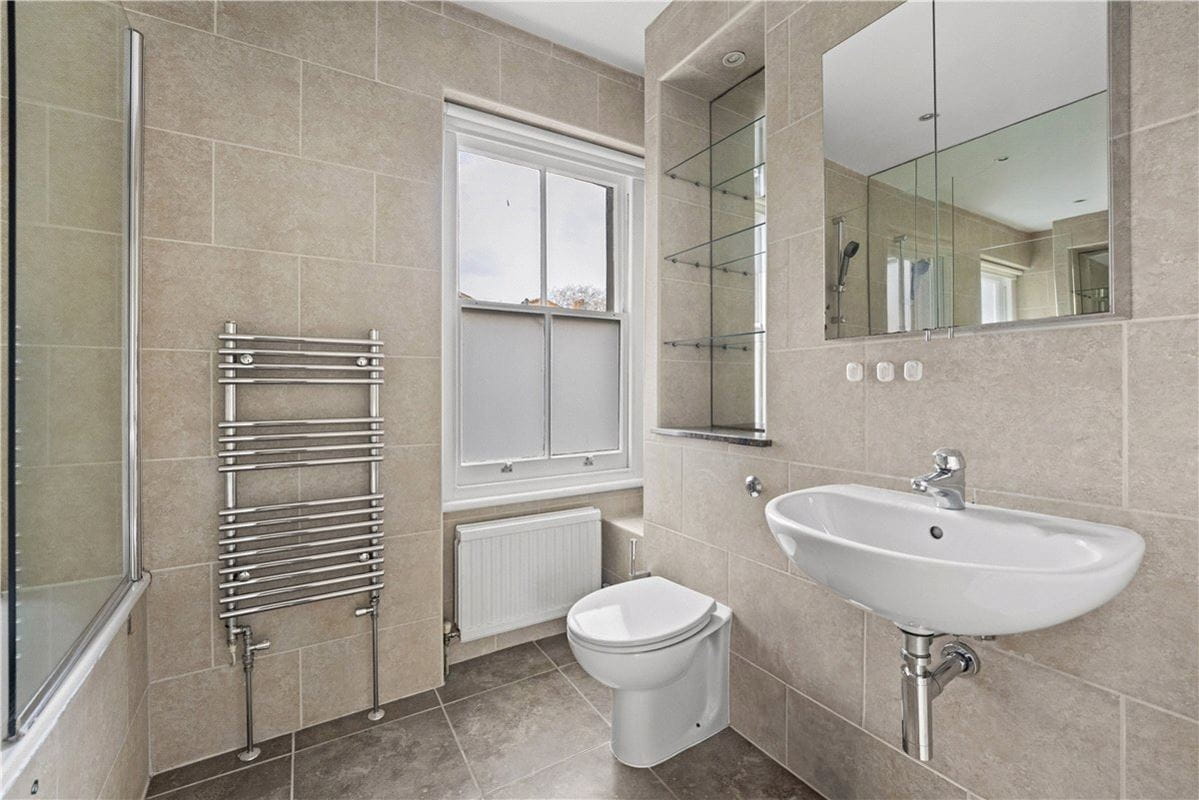 4 bedroom house, Donne Place, Chelsea SW3 - Let Agreed