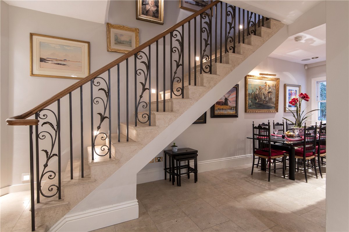 4 bedroom maisonette, Elvaston Place, South Kensington SW7 - Available