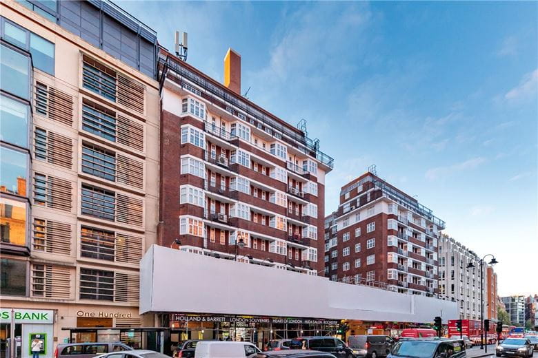 3 bedroom flat, Brompton Road, Knightsbridge SW3 - Available