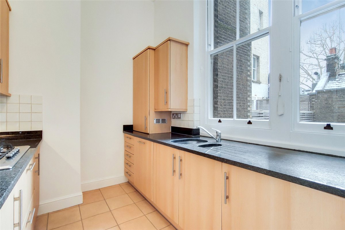 1 bedroom flat, Brompton Road, London SW3 - Available