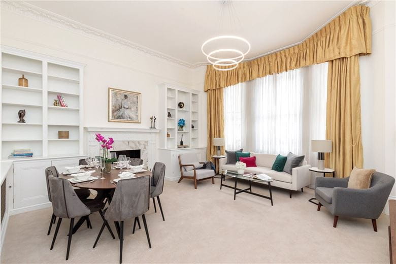 2 bedroom flat, Onslow Gardens, South Kensington SW7 - Available