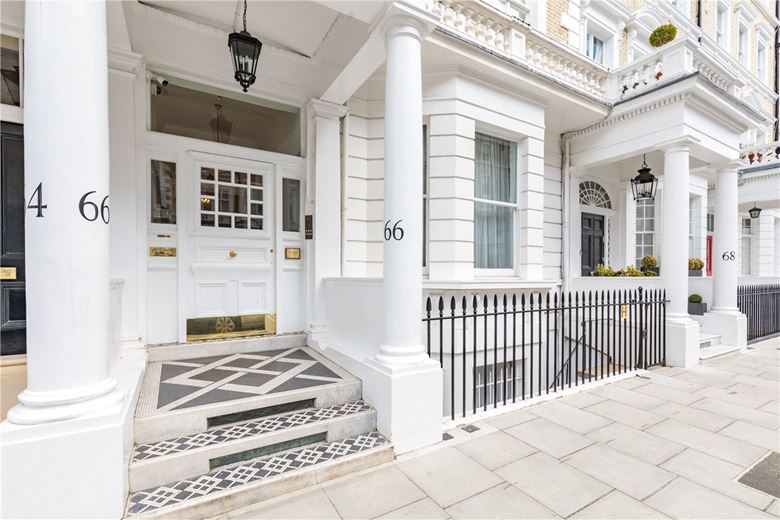 2 bedroom flat, Onslow Gardens, South Kensington SW7 - Available