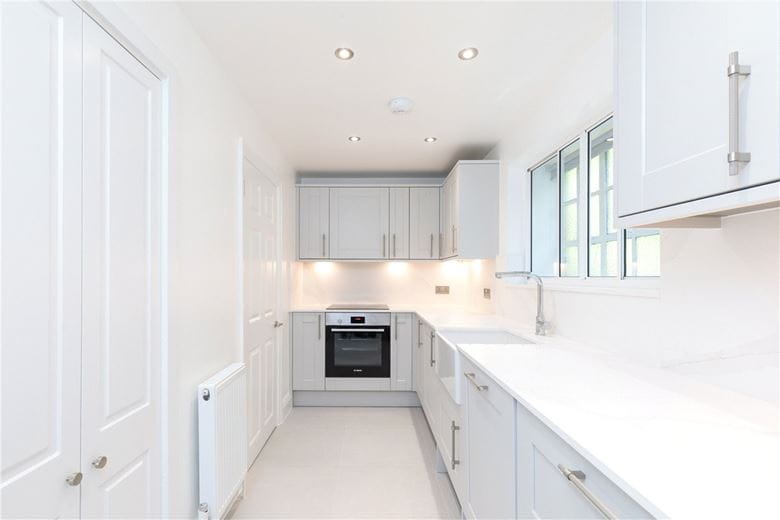 3 bedroom house, Thurloe Close, South Kensington SW7 - Available