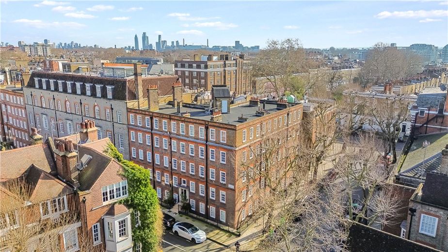1 bedroom flat, Mallord Street, Chelsea SW3 - Let Agreed