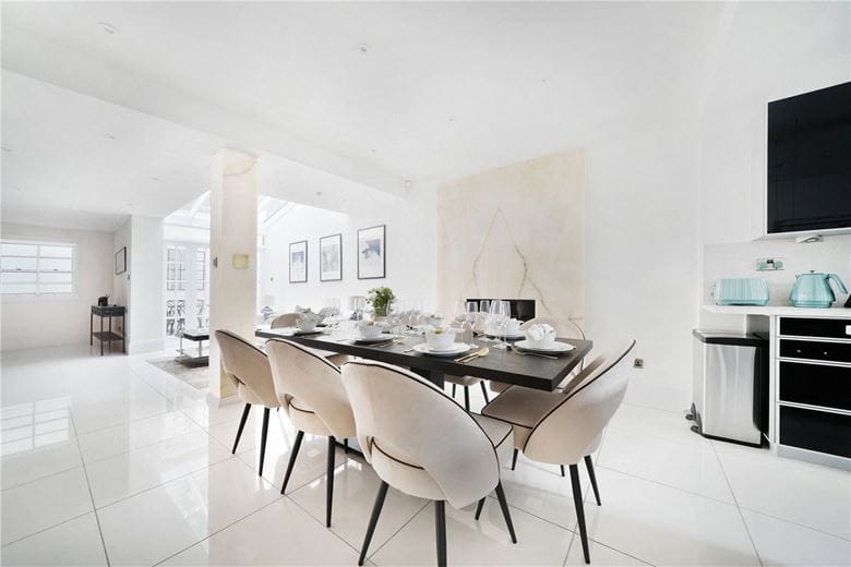 5 bedroom house, Trevor Place, Knightsbridge SW7 - Available