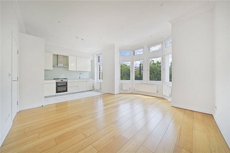 1 bedroom flat, Brompton Road, London SW3 - Available