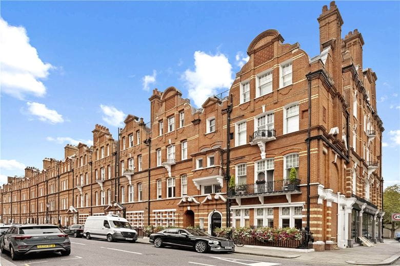  bedroom flat, Egerton Gardens, Knightsbridge SW3 - Let Agreed