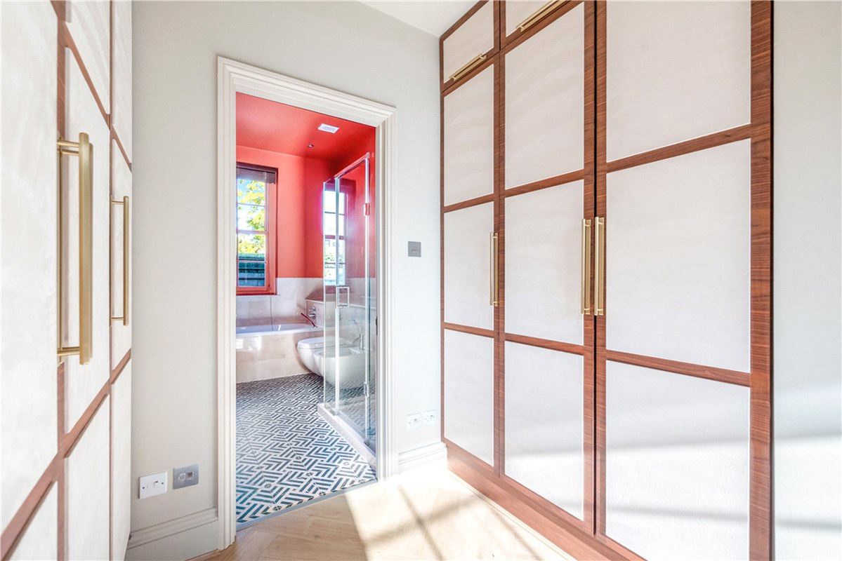 4 bedroom house, Albion Street, Paddington W2 - Available
