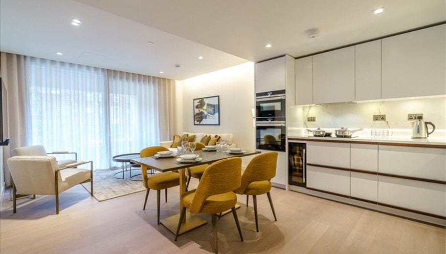 1 bedroom flat, Edgware Road, London W2 - Available