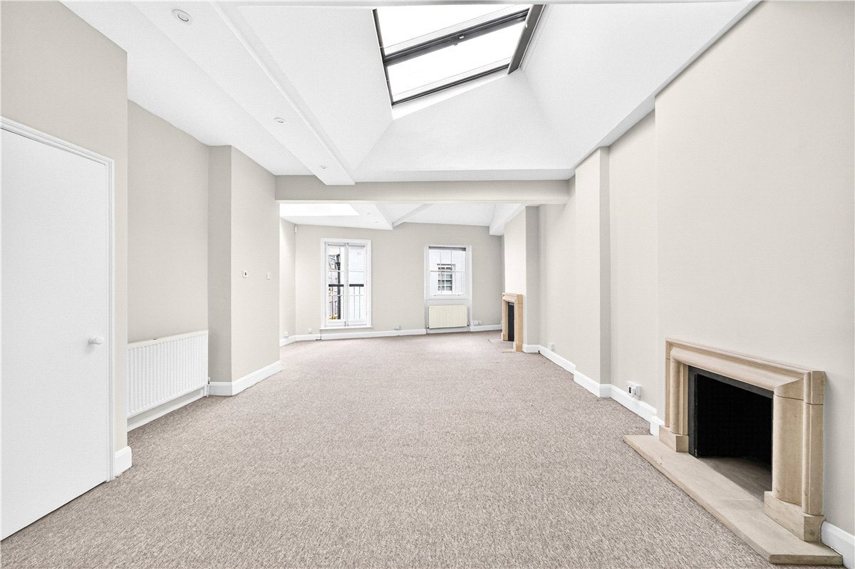 1 bedroom flat, Thurloe Place Mews, South Kensington SW7 - Available