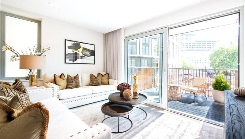 3 bedroom flat, Edgware Road, London W2 - Available